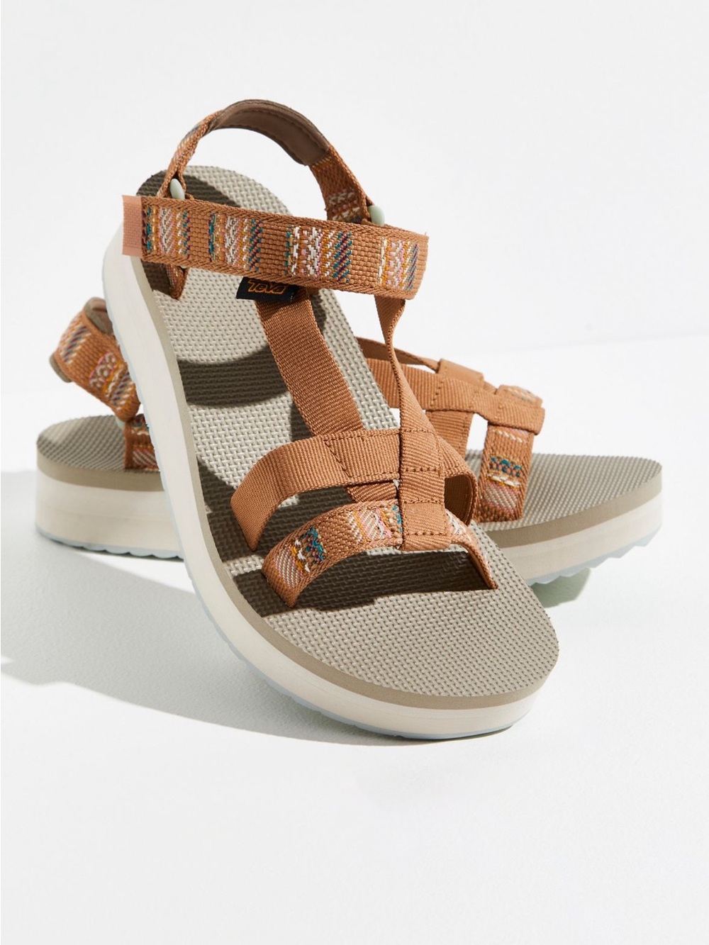 Teva Sandals Arivaca Aviles Tan Platform Sport Shoes Outdoor Pattern Size 9
